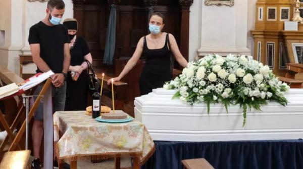 Italia. Micuța Andreea a fost condusă pe ultimul drum: „O durere enormă! O dramă cumplită!”