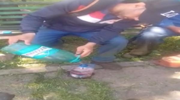 Muncitor nepalez, învățat de un român să fure de la serviciu: "Little benzin, no problem!" - VIDEO