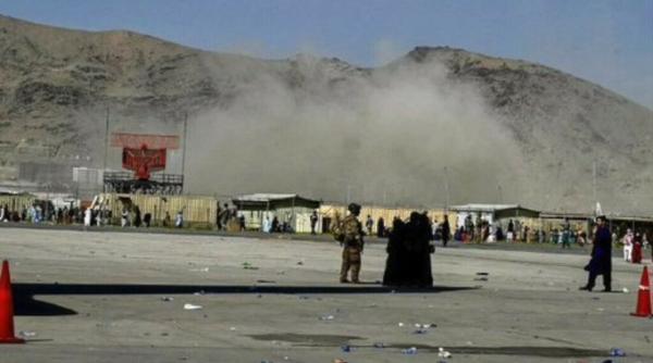 Oficial SUA: Dublul atac sinucigaş de la Kabul a fost comis de reţeaua teroristă Stat Islamic