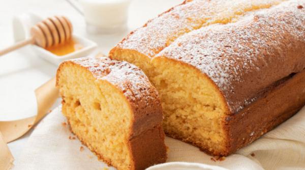 Chec cu lapte și miere. Un desert de poveste scos direct din cărțile cu basme