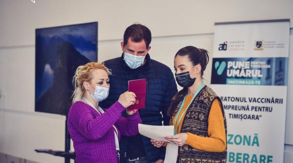 Primul medic din România prins cu "vaccinarea la chiuvetă". S-a deschis dosar penal