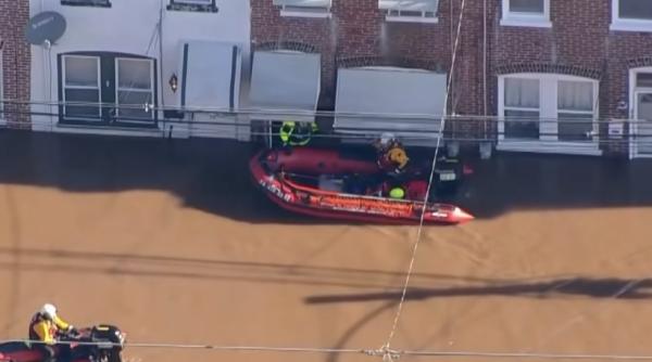 SUA. Furtuna Ida a provocat haos: cel puţin 44 de morţi și sute de clădiri avariate