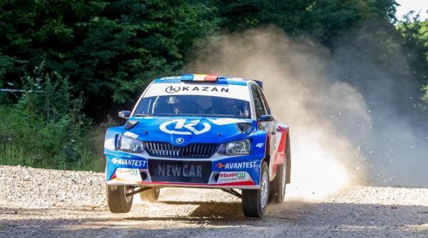 Grav accident la Raliul Iașului. Pilotul Adrian Răspopa este în comă