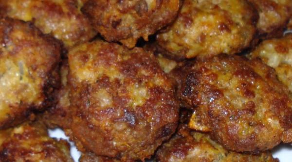 Cum să faci SIMPLU cele mai gustoase chiftele