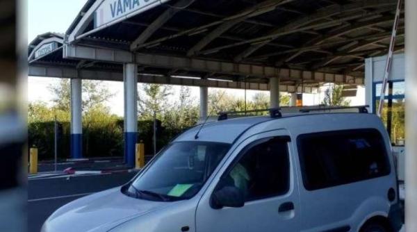 Autoturism, căutat de autorităţile bulgare, descoperit în vama Oancea. Șoferul a rămas pieton