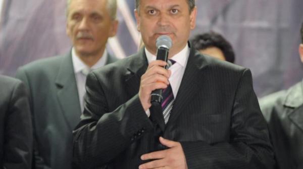 Senator PNL: Susținătorii lui Orban nu participă la ședința Parlamentului pentru citirea moțiunii