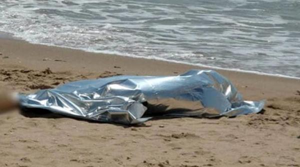 Cadavru în stare avansată de descompunere, aproape fără cap, descoperit pe plaja Neversea