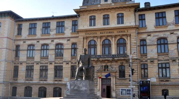 Focar de COVID-19 la Opera din Craiova. Peste 20 de bolnavi confirmaţi, dintre care unul la ATI