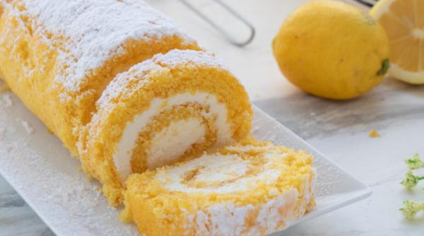 Ruladă cu lămâie. Un desert neobișnuit care impresionează de la prima degustare