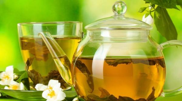 Aceste ceaiuri sunt mai bune decât o oră la sală! Consumați-le zilnic, iar rezultatele vă vor încânta