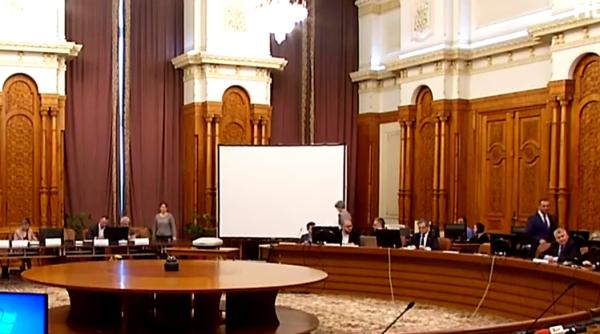 CCR a anunțat termenul pe conflictul dintre Guvern şi Parlament pe tema moţiunii de cenzură: 28 septembrie 