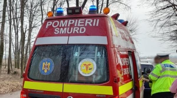 Un bărbat a murit, iar o femeie a ajuns în stare gravă, la spital. Impact între două mașini și un buldoexcavator în Giurgiu 