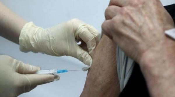 Românii se pot vaccina în Madrid fără programare. Unde sunt amenajate centrele