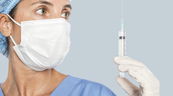 Norvegia reclasifică boala COVID-19: „Nu este mai periculoasă decât gripa obişnuită“