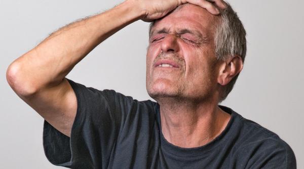 Româncă expulzată dintr-un oraș din Italia după ce și-a terorizat fostul iubit: L-a amenințată îi aruncă în aer casa și mașina