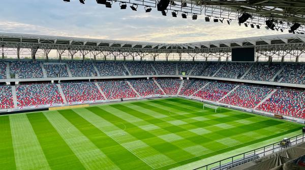 Încăierare pe stadionul Ghencea. Un suporter român a aruncat cu berea într-un oficial al Armeniei