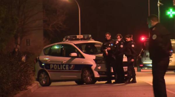 Tânăr român, încarcerat în Franța: Întreba oamenii cât este ora, apoi le punea arma în față. "Nu eram conștient de ce făceam, a fost o nebunie"