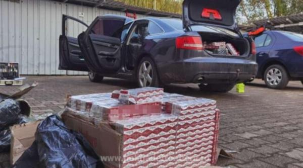 Șofer, oprit cu focuri de armă. Polițiștii au tras de 14 ori spre pneurile automobilului