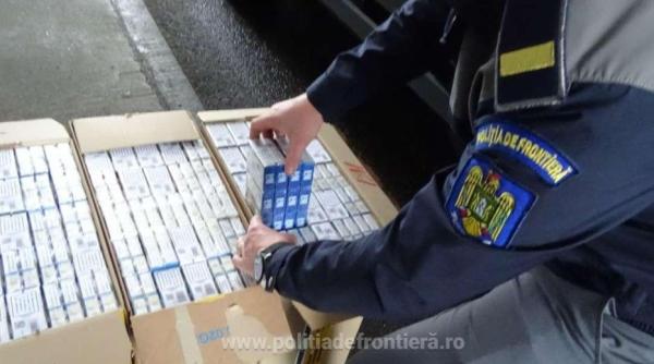 Automobil, condus de un șofer bulgar, oprit în vama Giurgiu. Ce ascundea bărbatul în husele scaunelor și portbagaj 