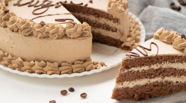 Tort cu cafea și Nutella. Transformă orice aniversare într-un eveniment special