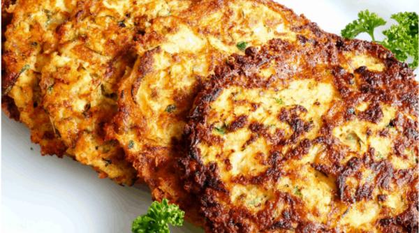 Chiftele de dovlecel, rețeta simplă. Au o dulceață aparte și o textură unică