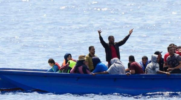 Patru copii s-au înecat după ce barca lor s-a scufundat. Minorii, alături de 23 de migranți, încercau să ajungă în Grecia  