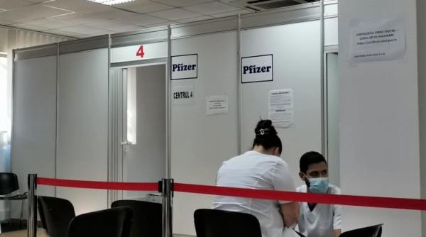 Un român a băut o ladă cu bere ca să "dea afară" vaccinul. Ulterior a dat vina pe vaccin pentru faptul că e amețit