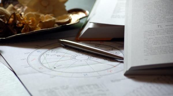 Horoscop week-end 29-31 octombrie 2021. Pentru Lei se deschid porțile viitorului. Vin zile de neuitat pentru Capricorni: Previziuni pentru toate zodiile