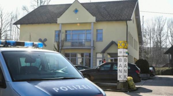 Metoda „acoperişul”, din nou la modă în Austria: Doi români au estorcat 8.000 de euro de la un pensionar