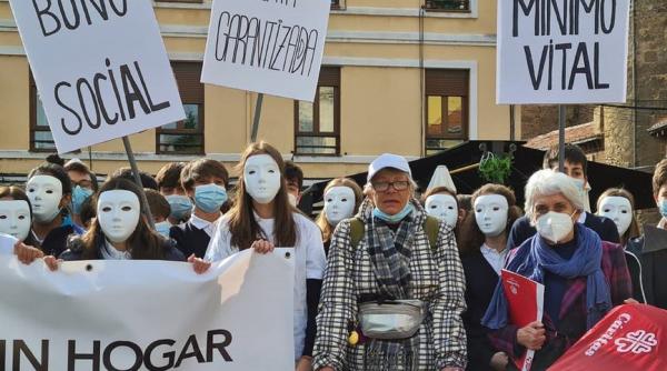 Spania. Georgeta, strigăt disperat din stradă. Românca este bolnavă, fără serviciu și fără casă: „Nimeni nu mă iubește!”