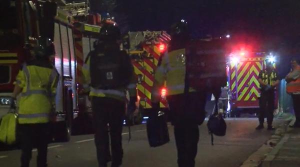 Marea Britanie. Accident feroviar grav: 17 persoane au ajuns la spital, după ce două trenuri s-au ciocnit. „Am crezut că este o bombă“