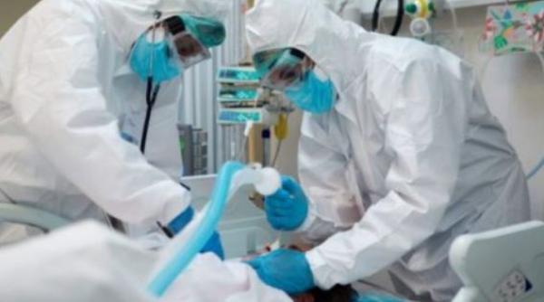 Bilanț România, 3 noiembrie. Peste 10.000 de cazuri noi și 449 decese, raportate în ultimele 24 de ore