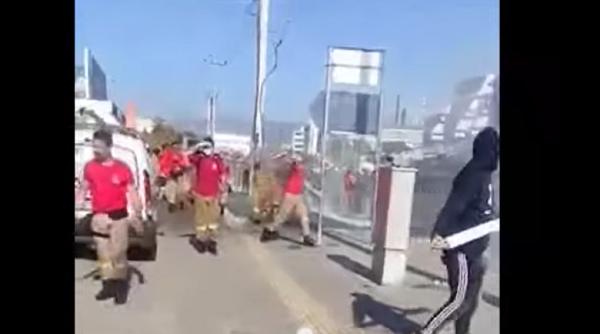 Grecia. Gaze lacrimogene şi tunuri cu apă împotriva pompierilor care protestau - VIDEO