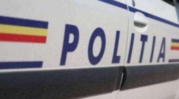 Un român, fără permis de conducere, a murit după ce s-a răsturnat cu maşina 