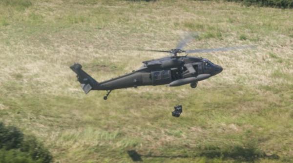 România cumpără 12 elicoptere Black Hawk pentru misiuni de salvare. Valoarea contractului: 270 de milioane de euro, fără TVA