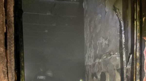 Imaginile groazei. Cum arată salonul Spitalului din Ploiești după ce au ars de vii doi pacienți - FOTO