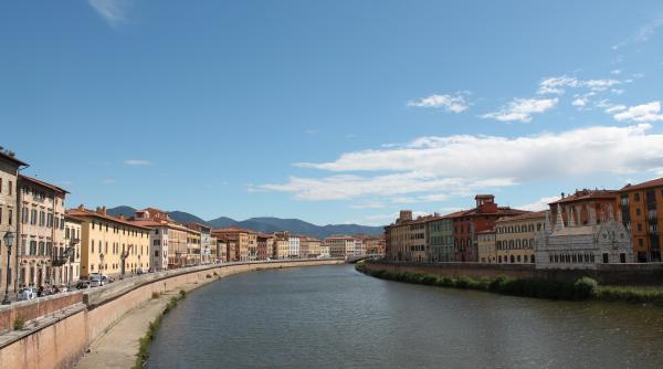 Italia. Un român și un polițist, eroi după ce au salvat o tânără 