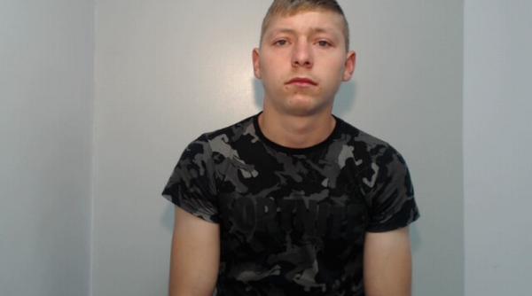 Marea Britanie: Accident groaznic produs de un tânăr român, după ce a depășit o coloană: Un bărbat a rămas fără picioare