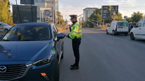 Polițiști acuzaţi de luare de mită. Opreau șoferii și le cereau șpagă