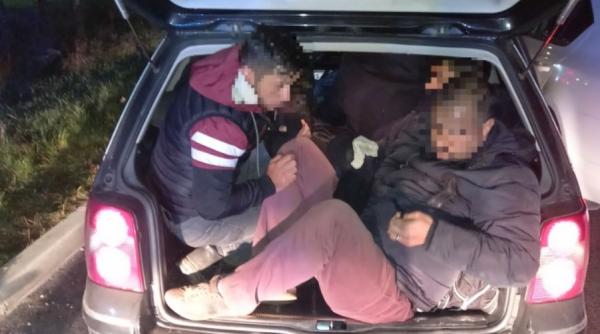 Ungaria. Doi români, arestați pentru trafic de migranți. Un alt conațional a sărit din mașină și a reușit să fugă