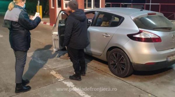 Șoferul unui automobil, reținut la ieșirea din România. Bărbatul nu deținea permis de conducere