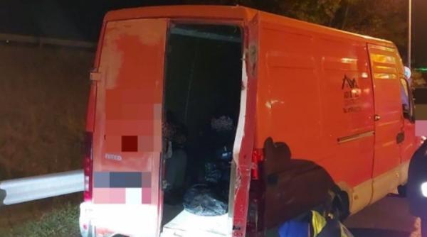 Ungaria. Microbuz românesc, oprit pe autostrada M1. Șoferul, un tânăr român, riscă ani grei de închisoare