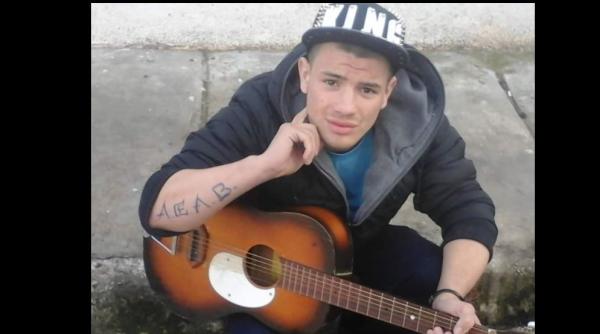 Cristian, un tânăr român, a fost ucis în Anglia. Familia este sfâșiată de durere: "Te strigăm zi și noapte...? Băiatul tatii, unde ești?"