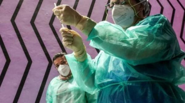 Italia. Românii nevaccinați din peninsulă pun în pericol sărbătorile de Crăciun, susțin autoritățile. Unii primari au cerut ajutorul preoților