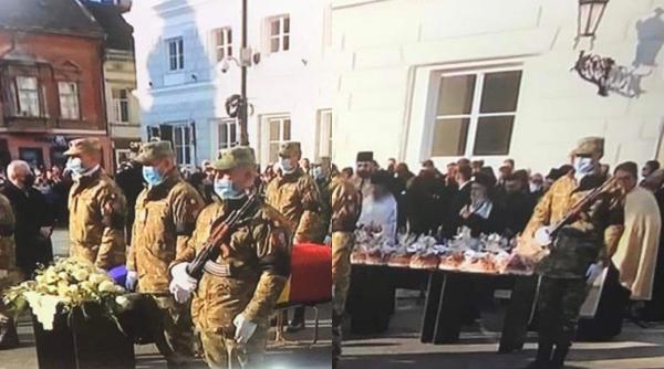 Sute de oameni la înmormântarea lui Benone Sinulescu. A fost înmormântat cu onoruri militare 