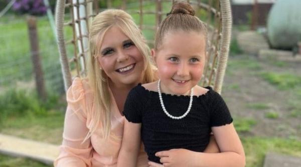 O mamă devastată, după ce fiica sa de 7 ani a murit de la "o migrenă": „Prințesa noastră frumoasă ne-a fost luată prea devreme”