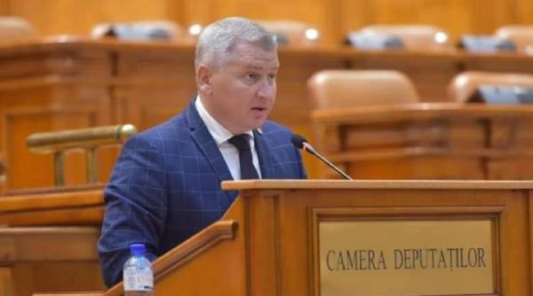 Necunoscuta rotirii premierilor PNL-PSD. Acordul de guvernare nu prevede nimic. Roman: "Este un gentleman's agreement"