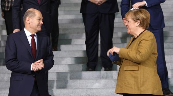 Olaf Scholz o va înlocui pe Angela Merkel. Acord de coaliție pentru un nou guvern în Germania: SPD, Verzii și FPP prezintă acordul 