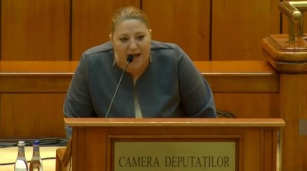 Diana Şoşoacă amenință de la tribuna Parlamentului: „Dacă veţi impune vaccinarea obligatorie, scot mulţi români în stradă”