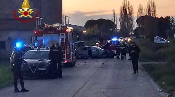 Italia. Român, mort pe loc într-un cumplit accident: Un alt pasager, transportat în cod roșu la spital (FOTO+VIDEO)